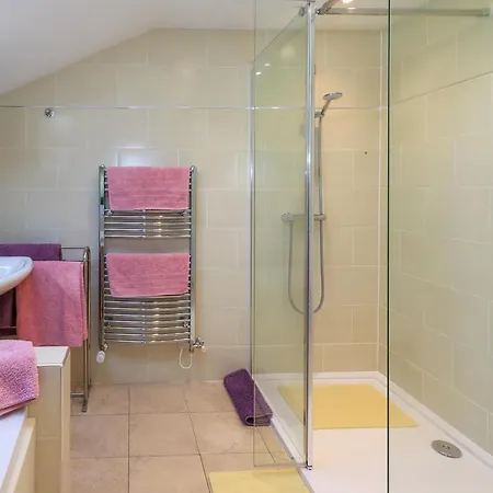 The Garden At Fiddler Hall Barn Casa de Férias *