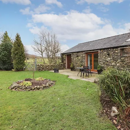 The Garden At Fiddler Hall Barn Holiday home *